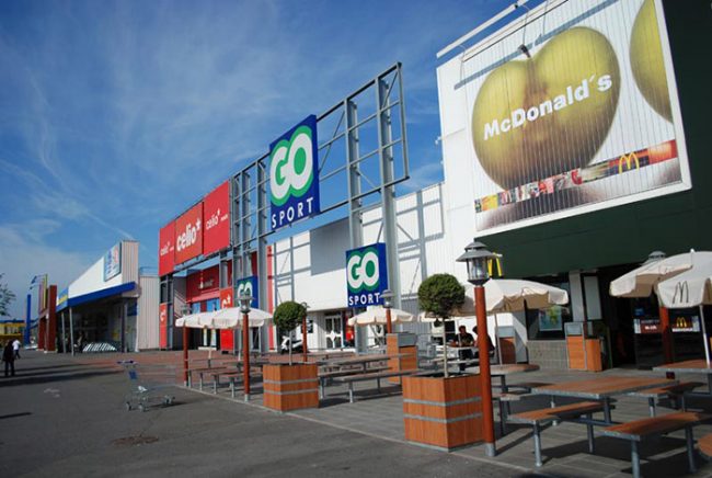 Zone commerciale illies